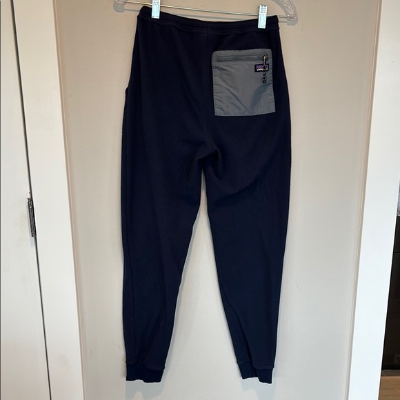 Patagonia Kids Micro D Blue and Gray Jogger Sweatpants - Picture 2 of 7